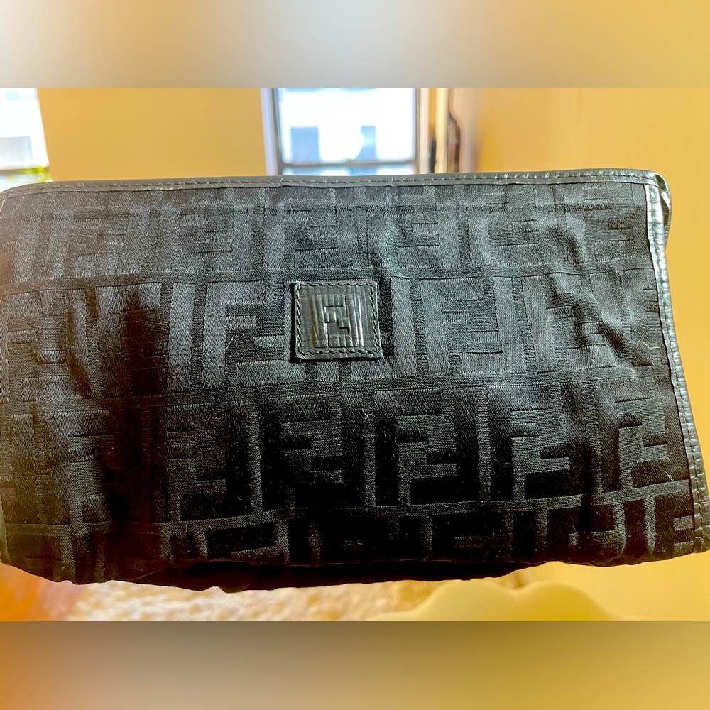 Gorgeous FENDI Vintage Clutch Bag Black-Canvas Silky Material- Superb Condition💖